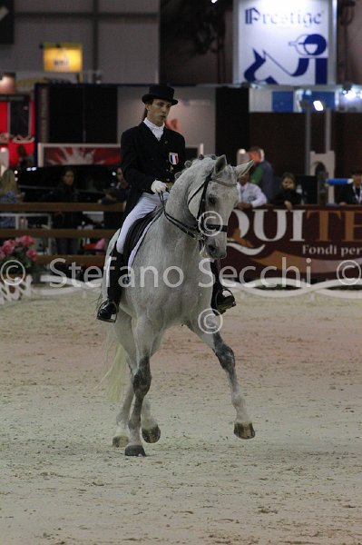 DUPERDU_PASSE PARTOUT_MILANO_2011_SS3_4872.jpg